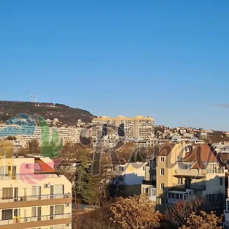 Appartamento Roneva 3-bedroom Penthouse With Huge Terrace